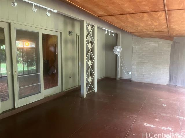 Building Photo - 4236 Puu Panini Ave