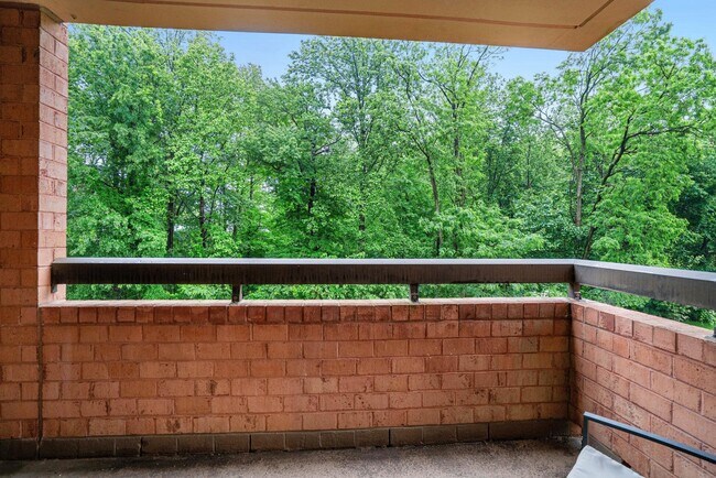 Building Photo - 2230 George C Marshall Dr