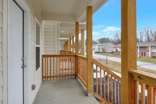 Building Photo - 448 Caldwell Dr