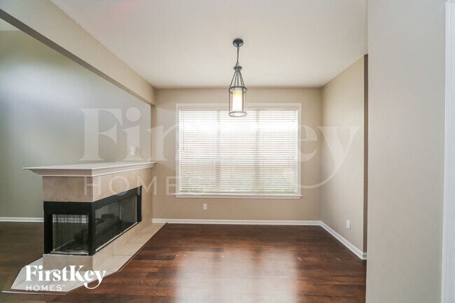 Foto del edificio - 10432 Kensington Cir