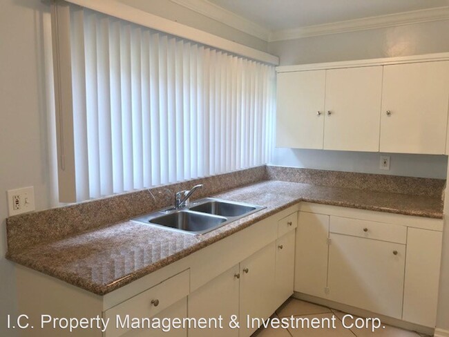 Foto del edificio - 1104-1108 N Monterey St