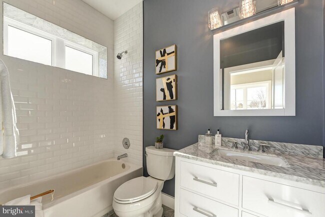 Guest Bathroom - 1375 Childress St NE