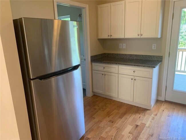 Building Photo - 27 Tridell Dr