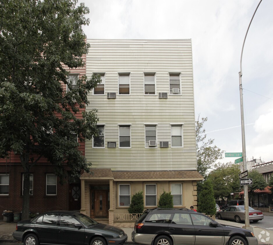 Building Photo - 285 Manhattan Ave