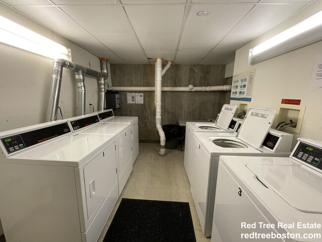 Photo - 461 Park Dr Apartment