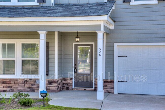 Building Photo - 528 Fermoy Ln