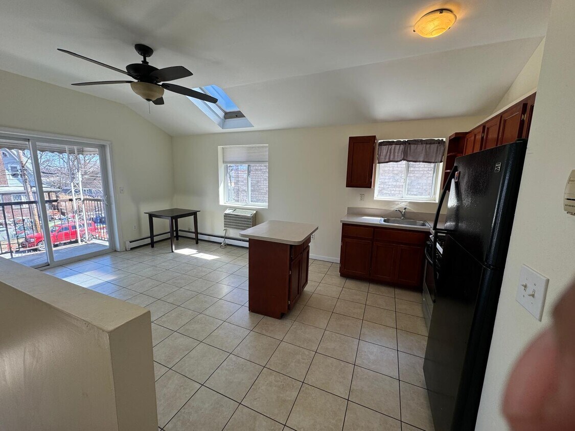 Foto principal - 115 Pugsley Ave