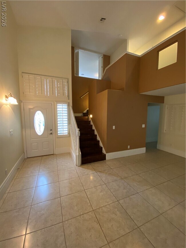 Building Photo - 8111 Cimarron Meadows Way