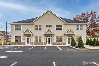 Building Photo - 1400 Hamilton Blvd