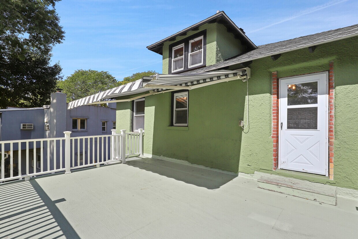 104 Grand St Unit 2, Croton Hdsn, NY 10520 Apartments in Croton Hdsn