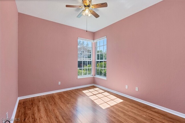 Foto del edificio - 3910 Windward Passage Cir