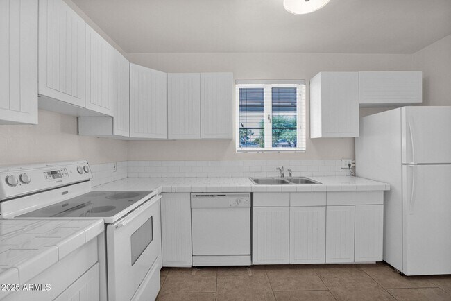 Foto del edificio - 3015 N 17th Ave