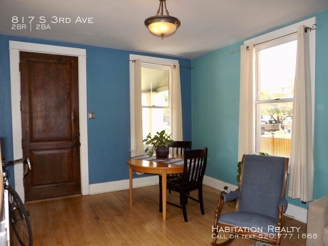 Foto del edificio - Armory Park 2-Bedroom Home with Casita