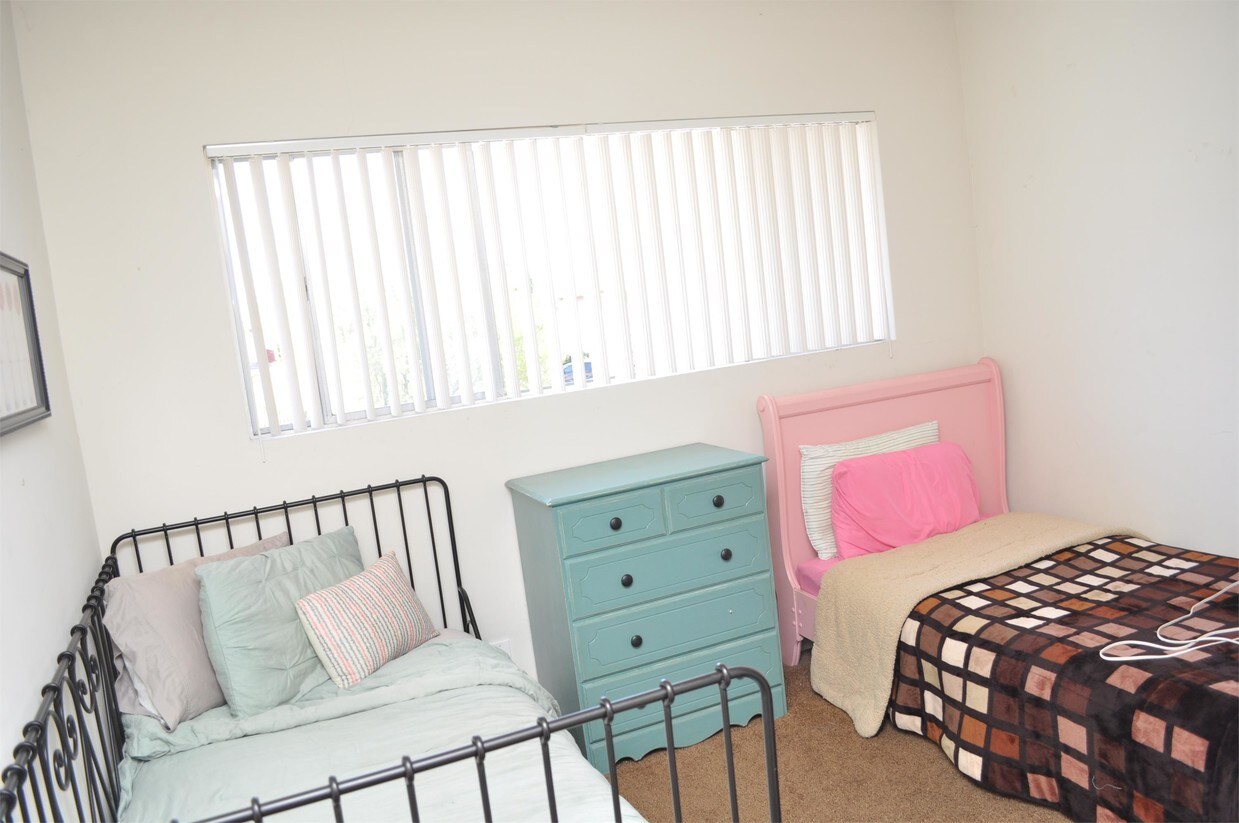 Foto principal - 6509 Seville Rd