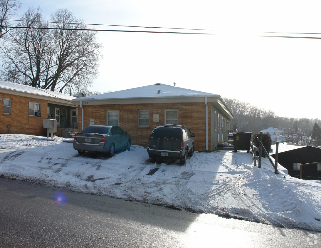 Building Photo - 134 Nicholas St
