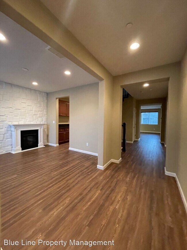 Foto del edificio - 4 br, 3 bath House - 855 Dunmore St