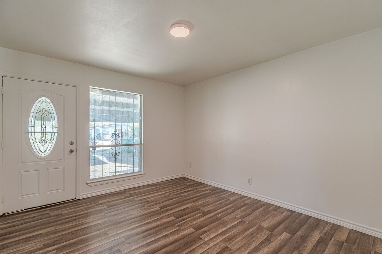 Photo - 6142 Lawn Valley Dr (San Antonio, TX)