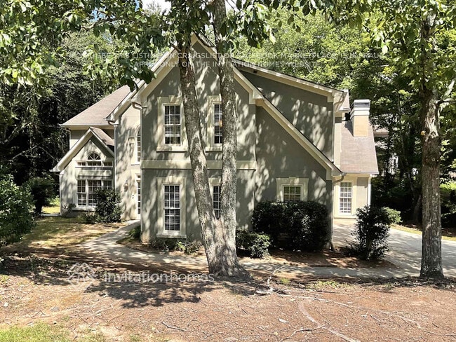 Building Photo - 809 Oak Trail Dr
