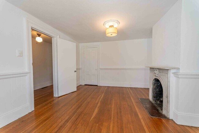 Foto del edificio - 2683 Sutter St