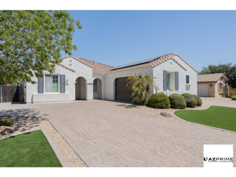 Foto principal - Luxury 4/3.5 Goodyear House with Pool &amp...