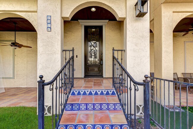 Building Photo - Meticulously maintained home in sought aft...