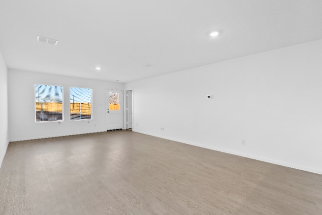 Building Photo - 3148 Burmese St