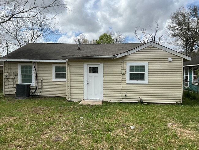 Foto del edificio - 6709 Kassarine Pass