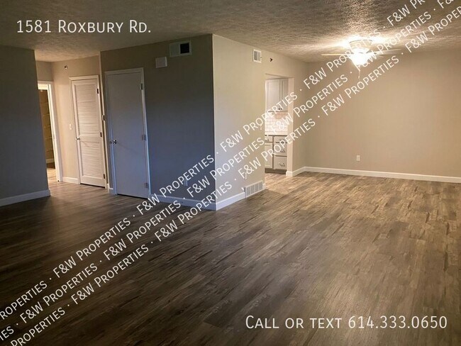 Foto del edificio - 1581 Roxbury Rd