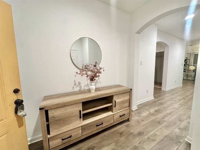 Foto del edificio - 11218 Beverley Pk St