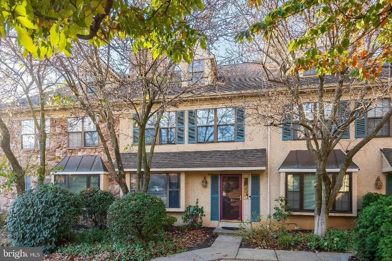 Photo - 60 Iroquois Ct (Chesterbrook, PA)