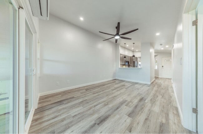 Building Photo - 71 Waiaka Ln