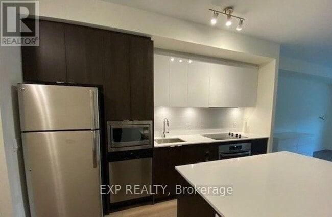 Building Photo - 8 Ann St