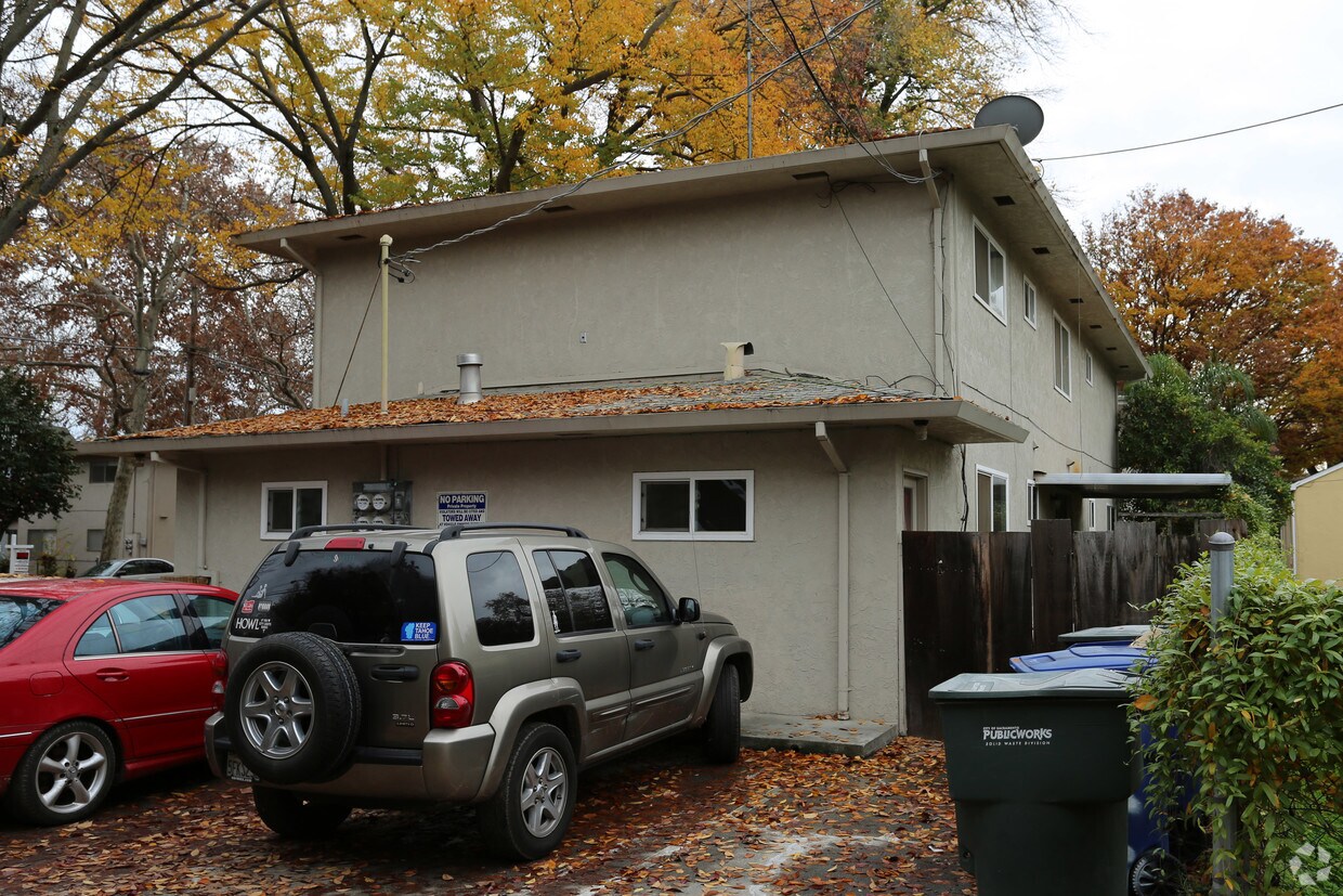 Building Photo - 1920 12th St