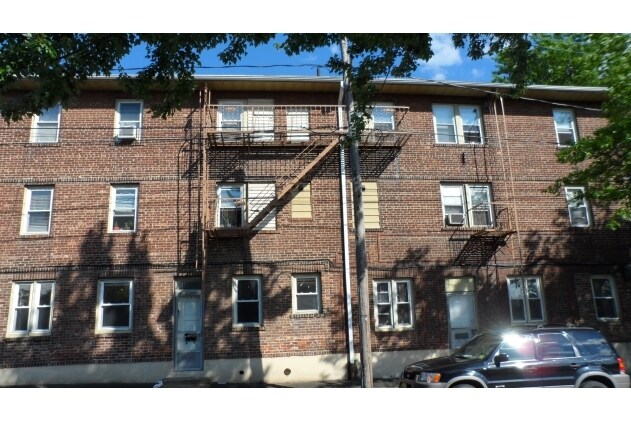 Primary Photo - 301 E Brinkerhoff Ave