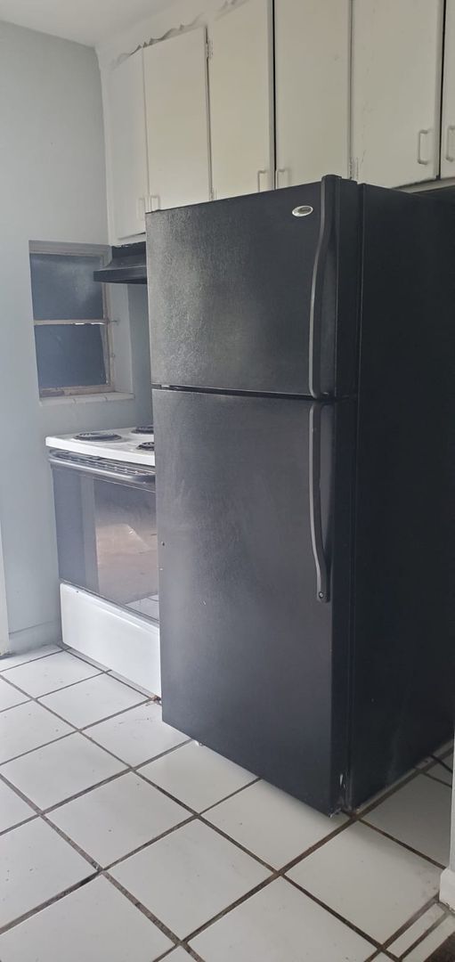 Foto del edificio - $300 OFF FIRST MONTHS RENT MOVE-IN SPECIAL!!