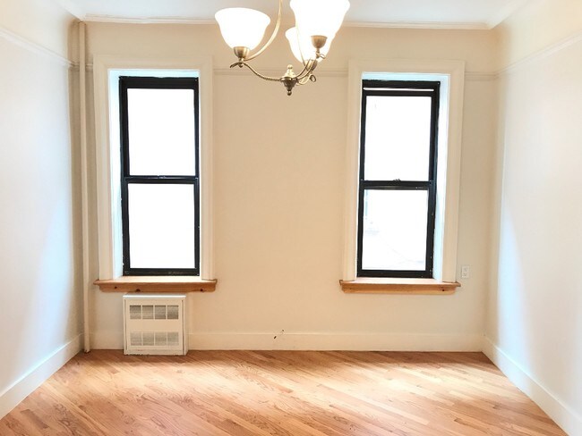 Foto del edificio - 973 Montgomery St