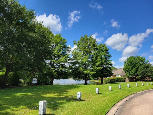 Foto del edificio - 1848 Nursery Rd