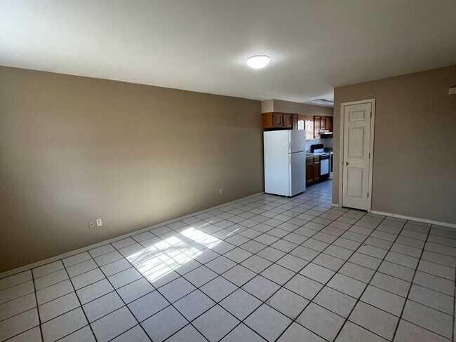 Foto del edificio - 1508 E 13th St