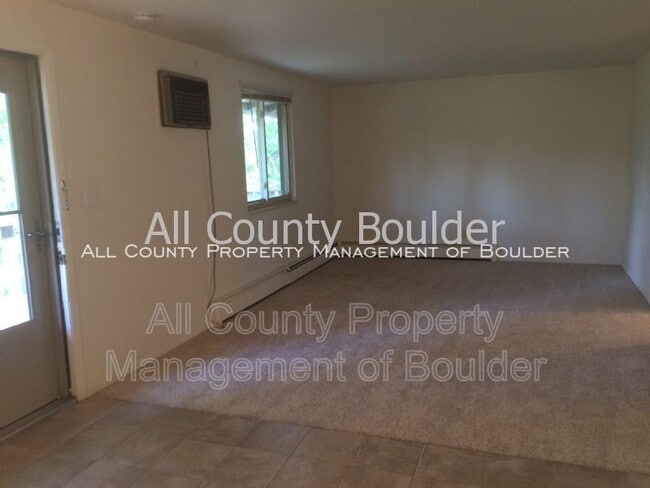 Building Photo - 8050 Niwot Rd