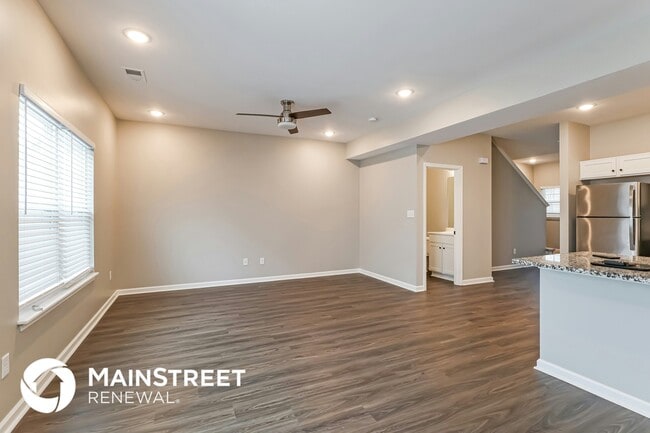 Building Photo - 2926 Paddle Wheel Dr