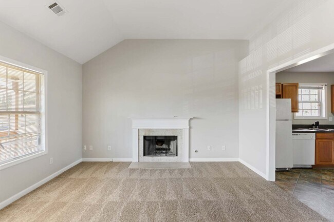 Building Photo - 105 Davis Mill Dr, Dallas, GA 30157