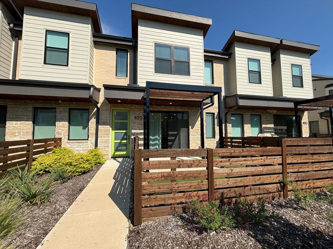 Windsong Ranch Townhome: $500 off first ... - Windsong Ranch Townhome:   $500 off first ...