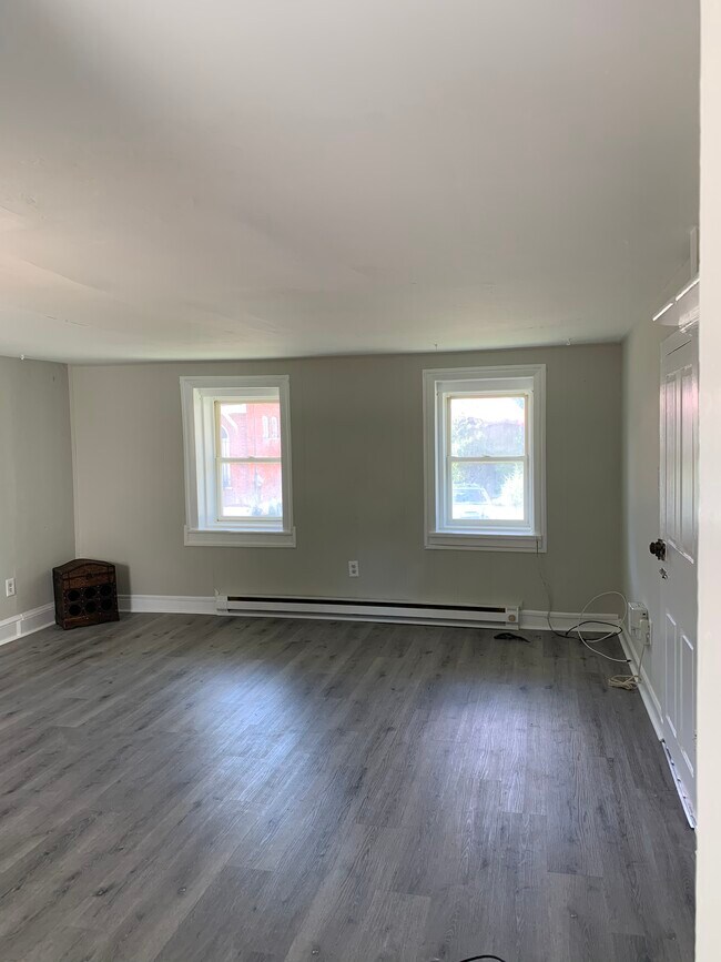 4811 Gravel Pike, Perkiomenville, PA 18074 House Rental in