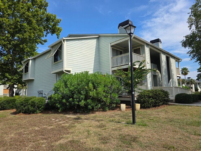Foto del edificio - 1481 Center St Ext