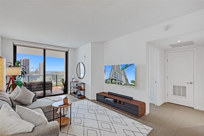 Foto del edificio - 1600 NE 1st Ave