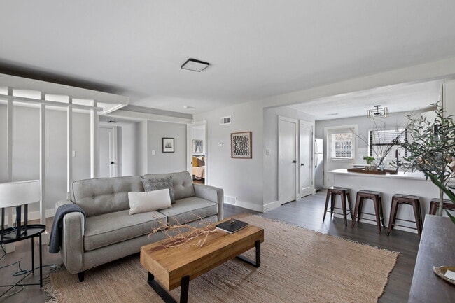 Foto del edificio - The Square on Mcknight