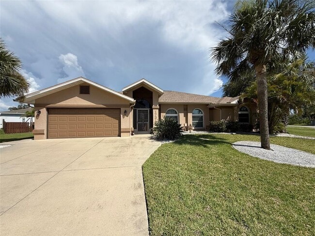 Building Photo - 17315 Sabrina Cir