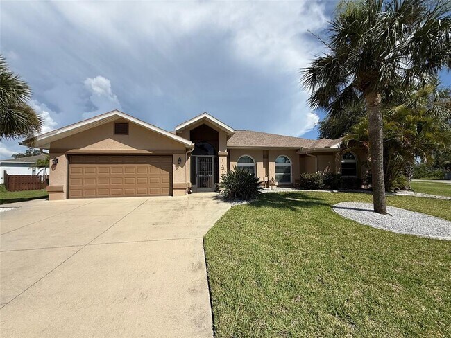 Foto del edificio - 17315 Sabrina Cir