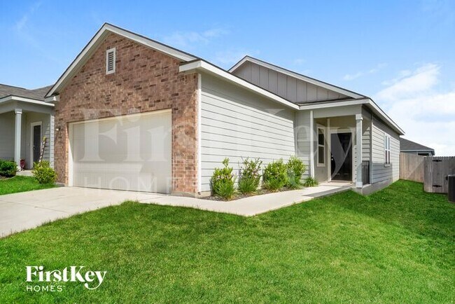 Building Photo - 13518 Flower Pond