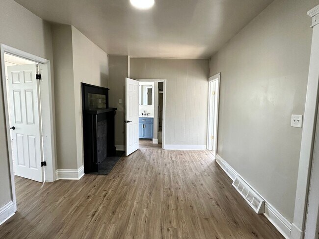 Photo - Aliquippa Triplex Apartment